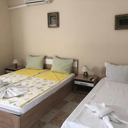 Stoyko's Maison d'hôtes 3*